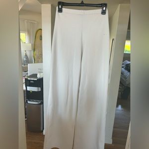 White wide legged nasty gal pants
